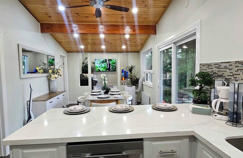 Washago House | Peaceful Riverfront Retreat in Ramara