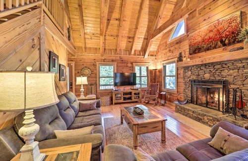 Banner Elk House | Peaceful Rocky Creek Cabin with Hot Tub and Views!