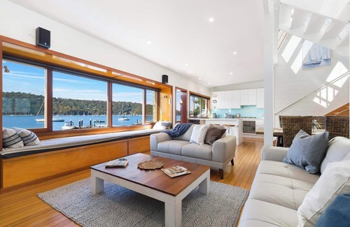 Scotland Island House | Peaceful Scotland Island Retreat|Waters Edge