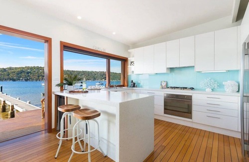 Scotland Island House | Peaceful Scotland Island Retreat|Waters Edge
