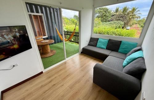 Bellavista House | Peaceful & Spacious Home, Near transport & store