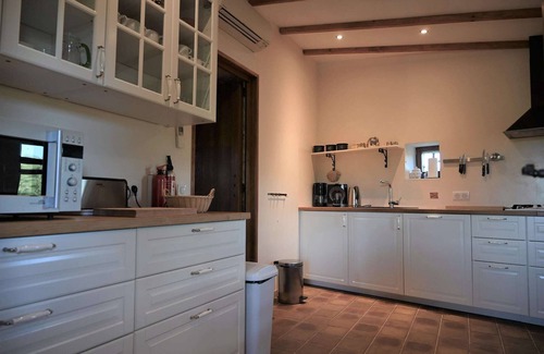 Largentiere Villa | Peaceful Stay in Largentière