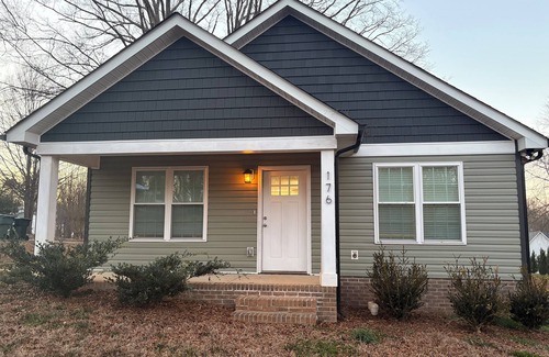Concord House | Peaceful Vibes @ Spacious Ranch