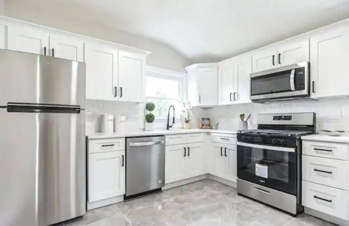Lawnside House | Peacefully Cozy Place for solo or group trip