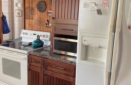 Peaks Island Cottage | Peaks Island Cottage with beautiful view of Whitehead passage