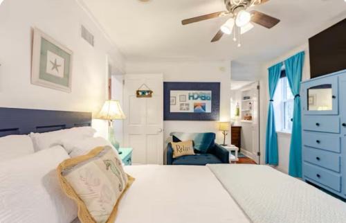Savannah Beach Apartment | Pearls Pad - Beautiful 1 bedroom apartment- 1 block to beach