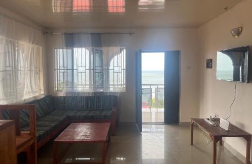 Freetown Hostel | Pearson Street