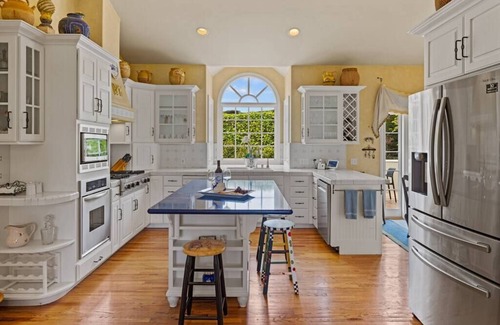 Del Monte Forest House | Pebble Beach Sweet Pea Generator/2 min walk to beach