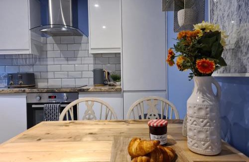 Lelant House | Pebble Cottage