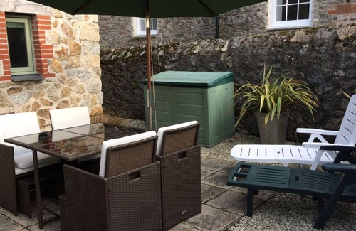 Charlestown Cottage | Pebbledrift Cottage - A Beautiful, Granite Fronted, Self Catering Cottage