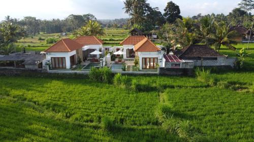 Melayang Villa | Pecampuhan Retreat Villa