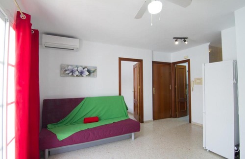 Caleta de Velez Apartment | Pedersen Apartment Playa