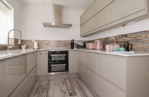 Bude Cottage | PELAGOS, family friendly, country holiday cottage in Bude