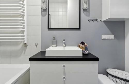 Gorce Apartment | Pelczynskiego by Solarento