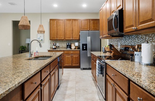 Roseland House | Pelican Paradise-Indian River Sebastian