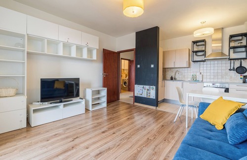 Wilda Apartment | Pelikan Riverside Apartment with SPA