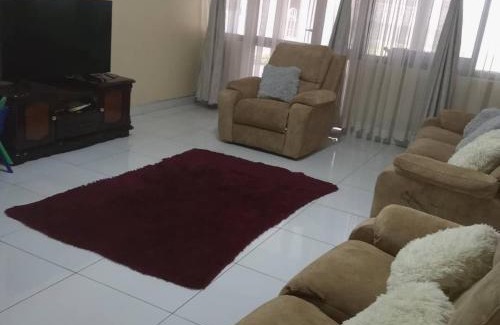 Lilongwe House | Pemphero's Guest House