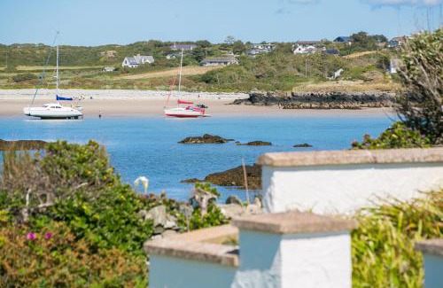 Rhoscolyn House | Pen y Graig