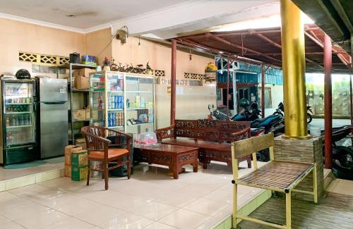 Pamanukan Hotel | Penginapan Losmen Ayu Pamanukan RedPartner