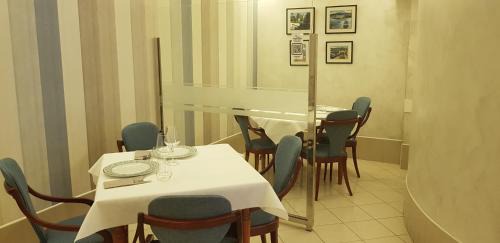 Noia House | Pensión Elisardo