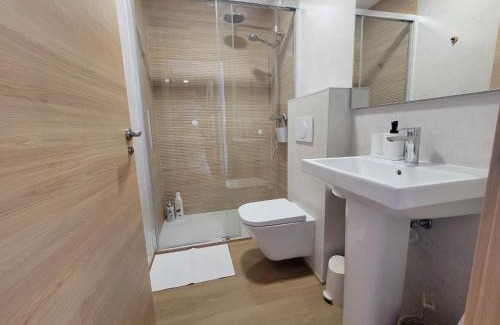 Poio House | Pensión Lourido
