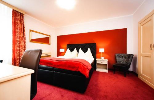 Hermagor-Pressegger See House | Pension Frenzl - Kaiser von Österreich
