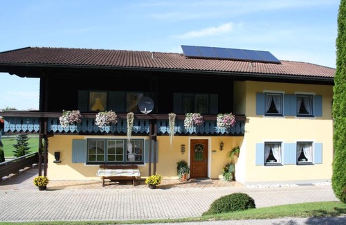 Teisendorf House | Pension Ramstötter