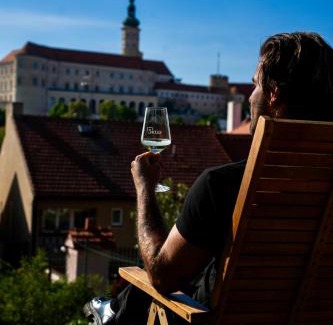Mikulov House | Pension Sebastian a vinný bar Prostě SKLEP
