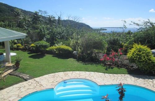 Teahupoo House | Pension Temaeva