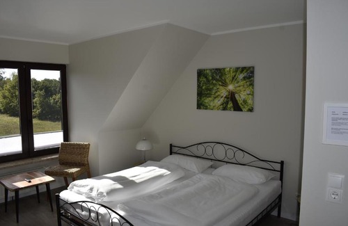 Witzeeze House | Pension zur Schleuse am Elbe Lübeck - Kanal in Witzeeze