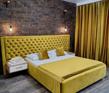Colina House | Pensiunea Aura Deltei