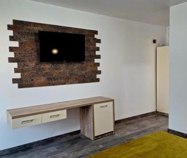 Colina House | Pensiunea Aura Deltei