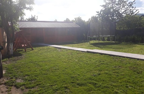 Polovragi House | Pensiunea Elisa