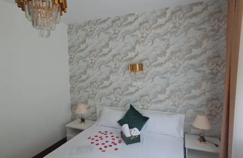 Moeciu de Sus House | Pensiunea Floarea Munților