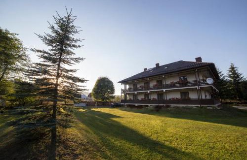 Frumosu House | Pensiunea Irina
