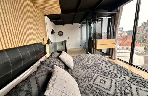 Financial District Apartment | Pent-house with great views and terrace