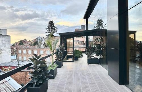 Financial District Apartment | Pent-house with great views and terrace