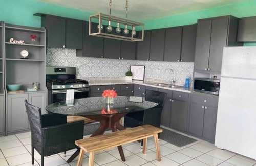 Mata de Platano Apartment | Penthouse 3 bdrm Rainforest & Ocean View Jacuzzi