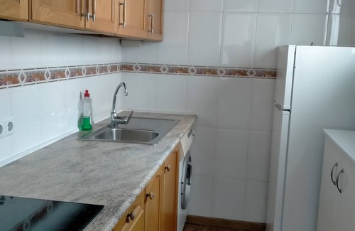 Torrevieja Apartment | Penthouse apartment with community pool 700 m from the sea