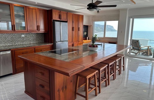 Bahia de Caraquez Apartment | Penthouse in Bahia de Caraquez