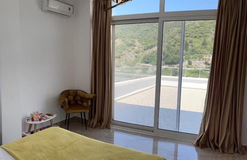 Vlore Apartment | penthouse lungomare
