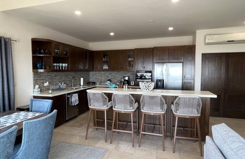 Cabo San Lucas Condo | Penthouse luxury with Ocean Views, away from the crowds yet close to the beach.