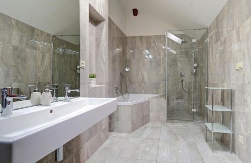Stare Mesto Apartment | PENTHOUSe SUITE ABOVE