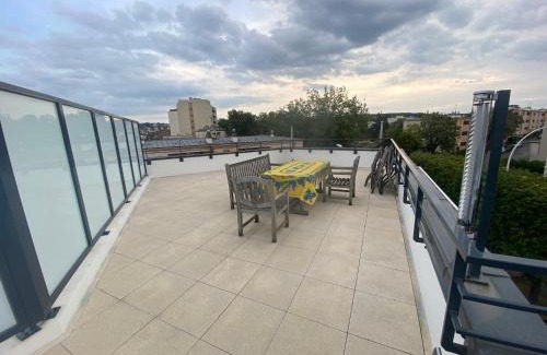 Issy-les-Moulineaux Apartment | PENTHOUSE Terrasse vue Paris 7mn Montparnasse et 5mn Porte de Versailles