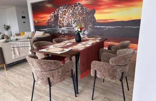 Mombasa Apartment | Penthouse uNICKS