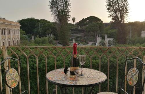 Catania City Centre Apartment | Penthouse view villa Bellini with elevator- Attico Bellini