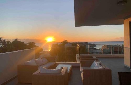 Trou aux Biches Apartment | PENTHOUSE VUE MER - MONT CHOISY