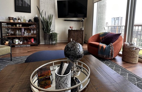 West End Condo | Penthouse W/6th st Downtown ATX