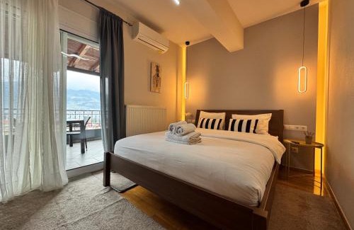 Ioannina Apartment | Penthouse with great Lake view