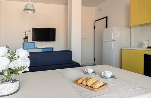Martinsicuro Apartment | PENTHOUSE WITH LARGE SEA VIEW TERRACE AND PARKING SPACE